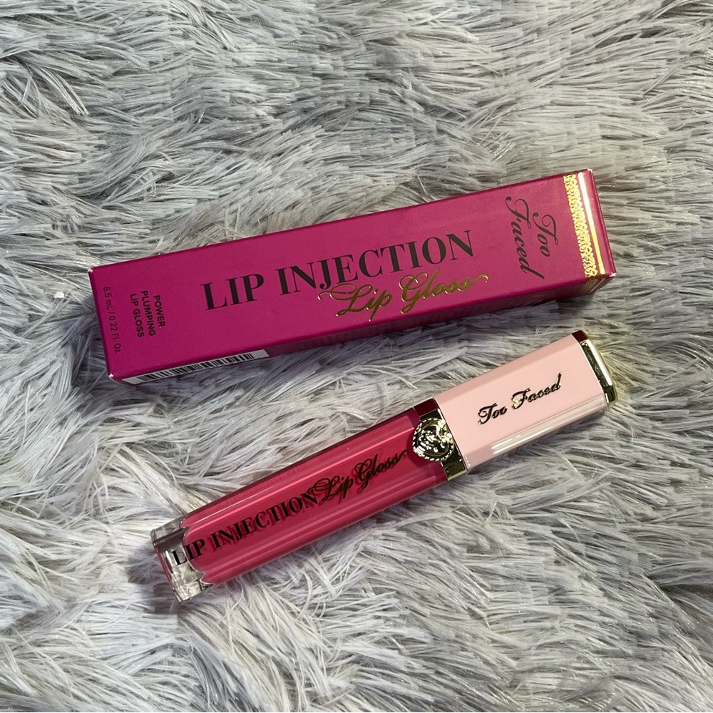 Too Faced Lip Injection Lip Gloss - People Pleaser